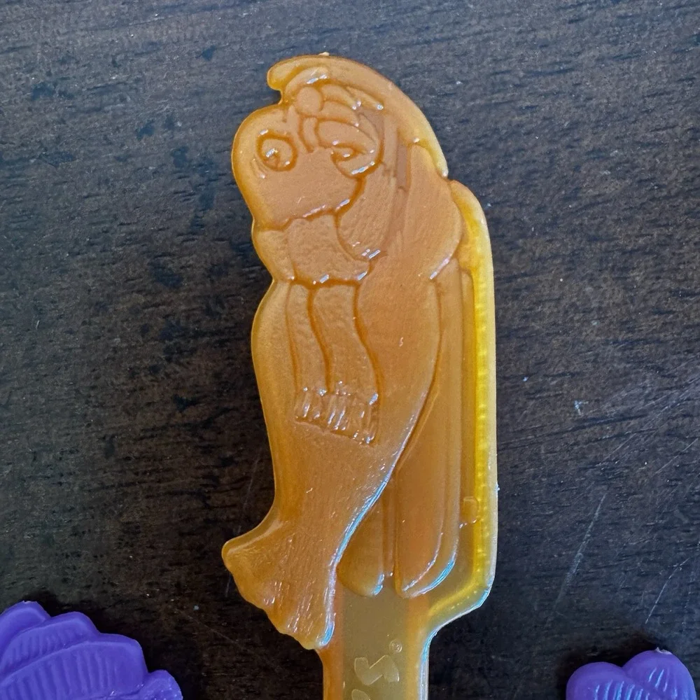 7 - 1994/96 MOTT'S Penguin, Bear & Squid Mascot Plastic Collectible Spoons